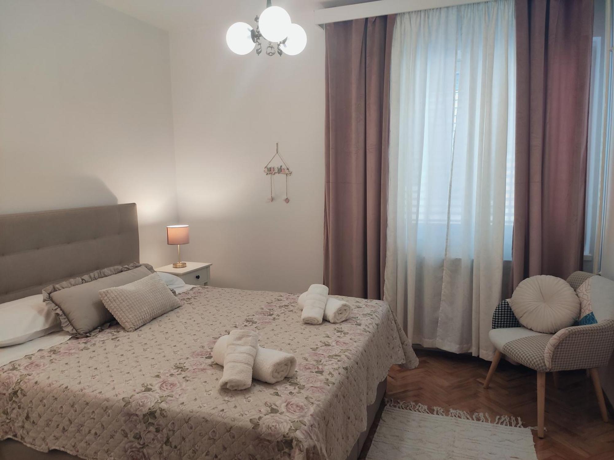 Siesta Apartments ชิเบนิก ภายนอก รูปภาพ